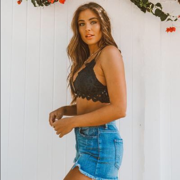 ‘Babe Alert’ Lace Bralette In Black - Picture 6 of 8